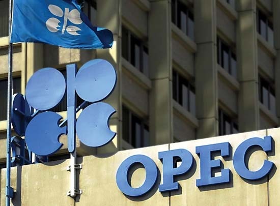 Mức thuân thủ thỏa thuận cắt giảm sản lượng của OPEC cao kỷ lục, dư thừa giảm nhanh